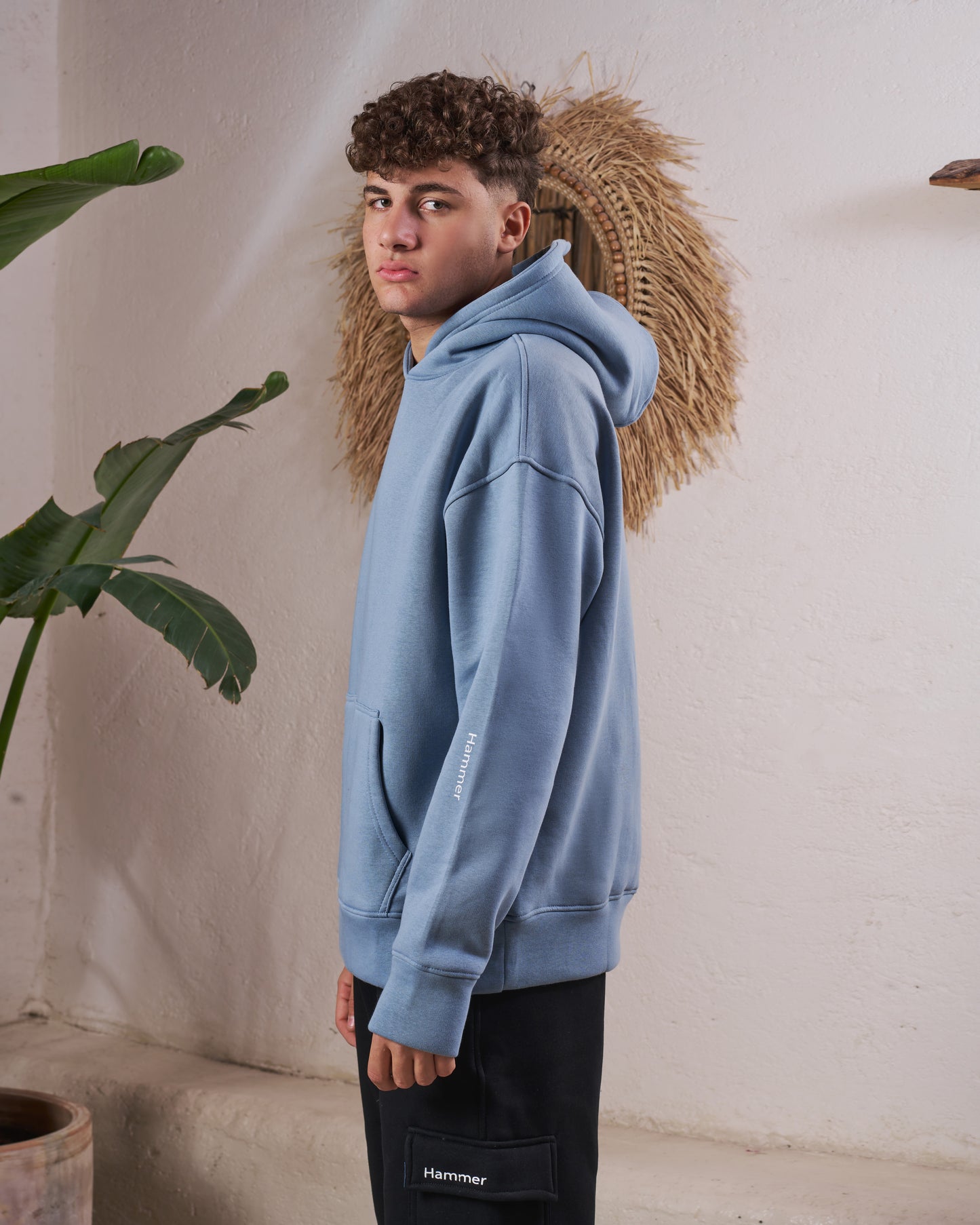 BASIC HOODIE