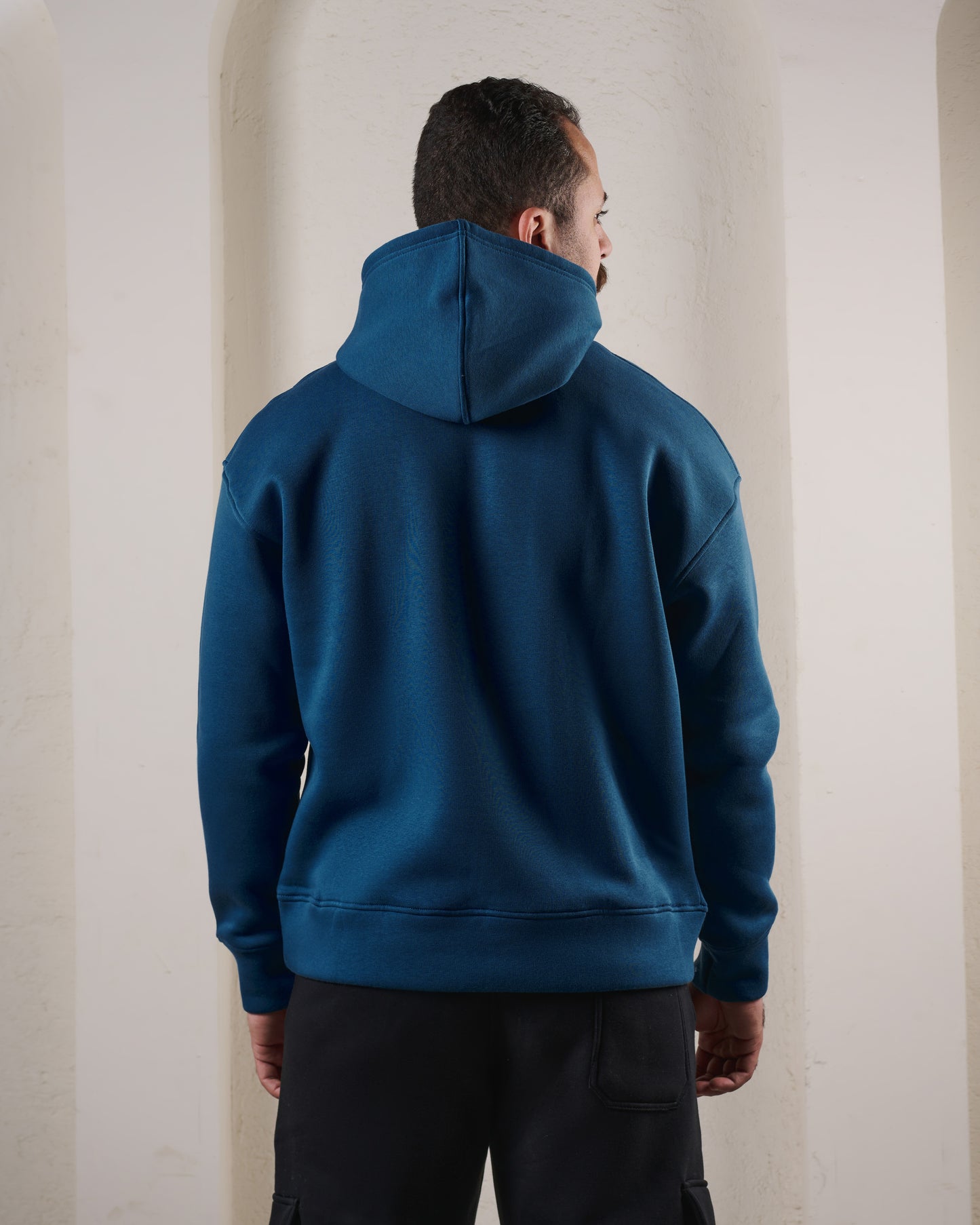 BASIC HOODIE